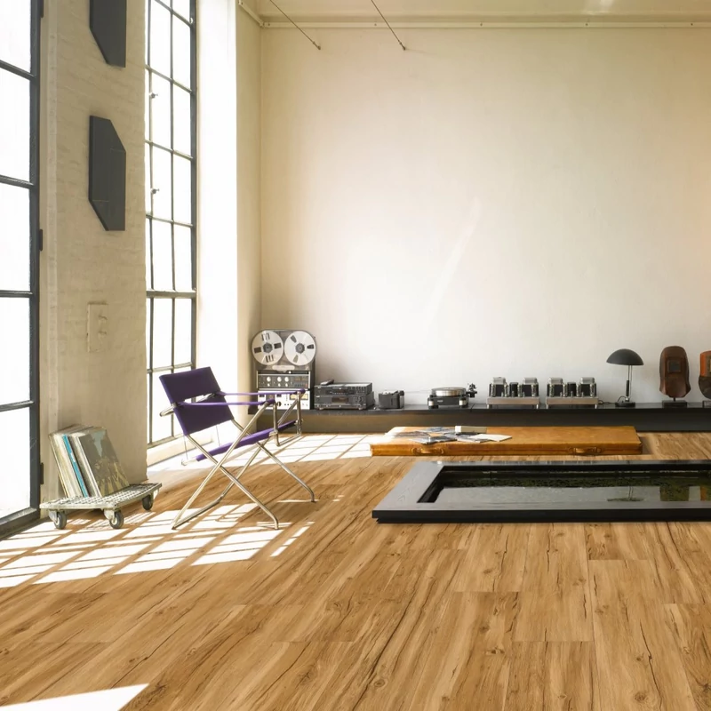 SPC Vinyl - Countryside Basic 5.3 Oak Memory natural - Csiszolt textúrájú széles hajópadló